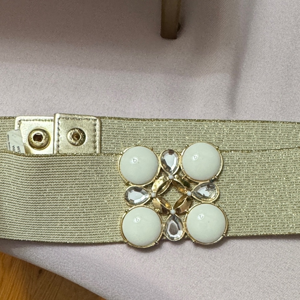 Lilly Pulitzer Jewel Gold and White Women's Belt - Picture 12 of 12